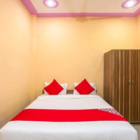 Hotel O Royal Villa Гургаон Екстериор снимка