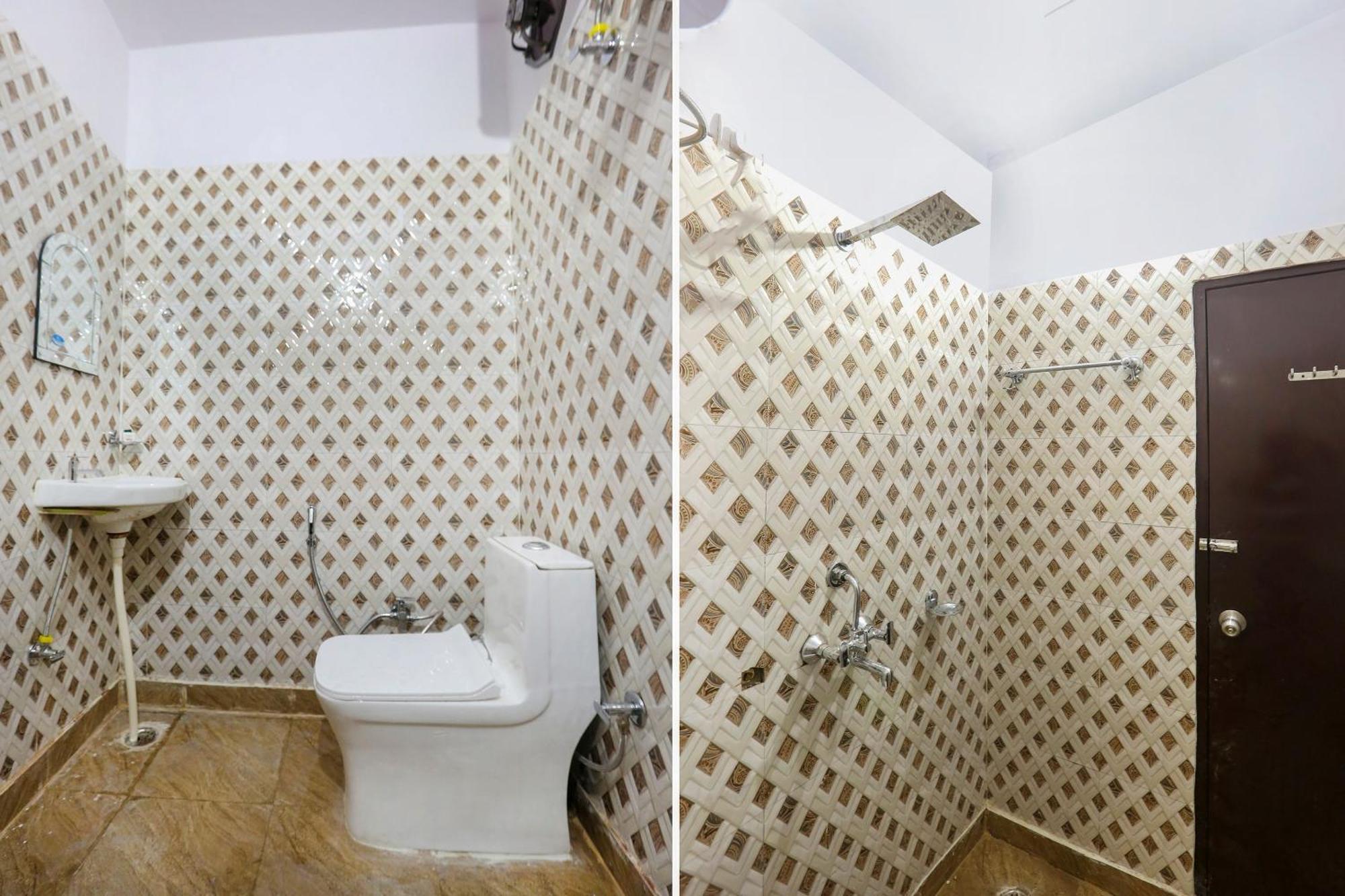 Hotel O Royal Villa Гургаон Екстериор снимка